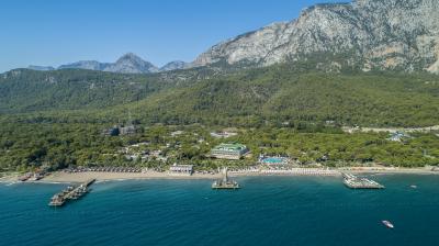 NIRVANA LAGOON LUXURY