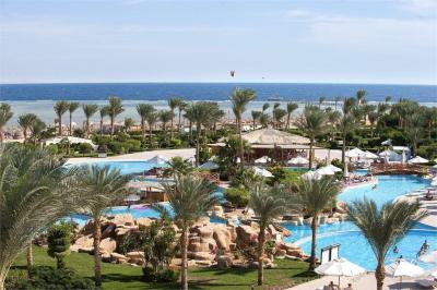 AMWAJ OYOUN RESORT & SPA
