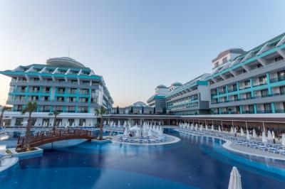 SENSITIVE PREMIUM RESORT & SPA