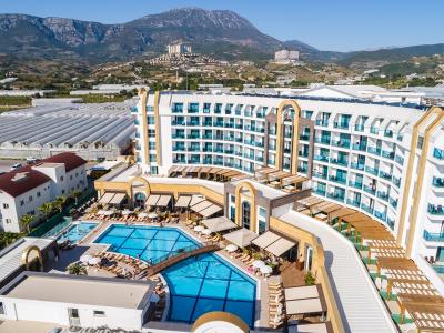 THE LUMOS DELUXE RESORT HOTEL